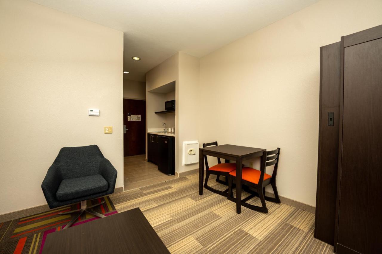 Holiday Inn Express & Suites Deer Park By Ihg Ngoại thất bức ảnh
