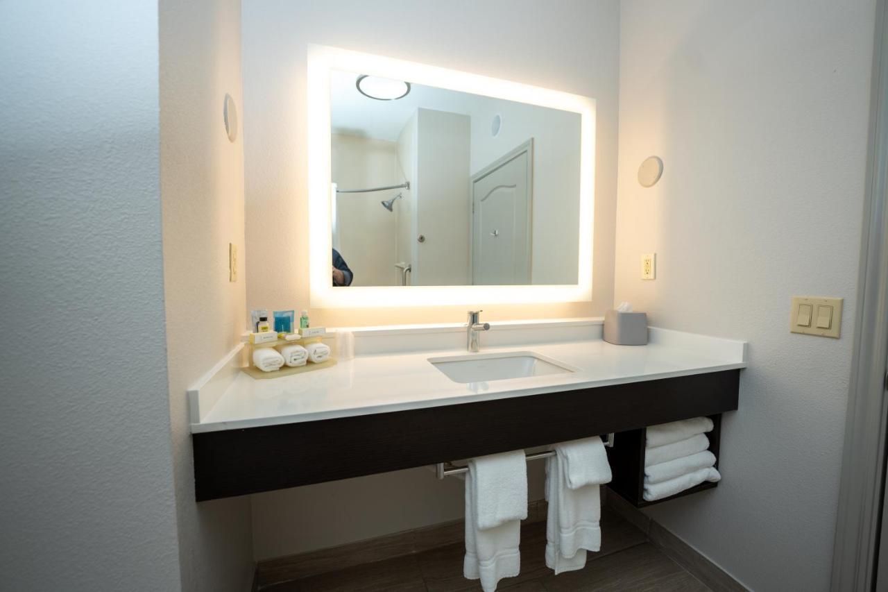Holiday Inn Express & Suites Deer Park By Ihg Ngoại thất bức ảnh